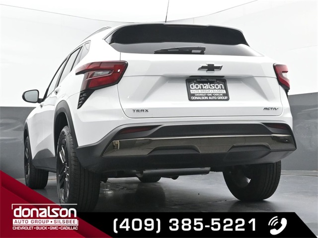 new 2025 Chevrolet Trax car, priced at $25,895