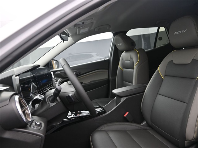 new 2025 Chevrolet Trax car, priced at $25,895