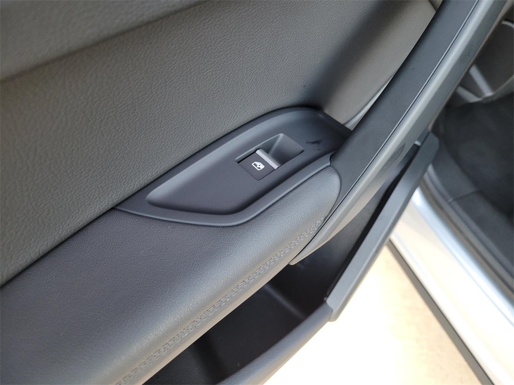 used 2020 Audi Q5 e car, priced at $23,563