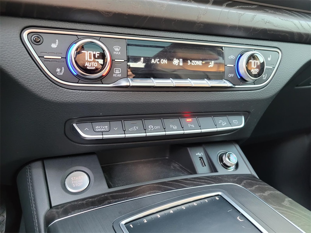 used 2020 Audi Q5 e car, priced at $23,563