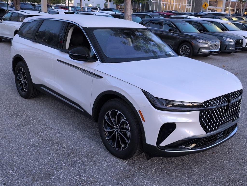 new 2026 Lincoln Nautilus car, priced at $53,554