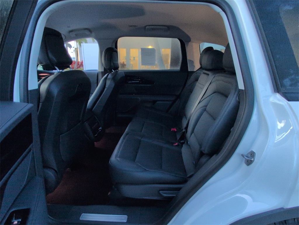 new 2026 Lincoln Nautilus car, priced at $53,554