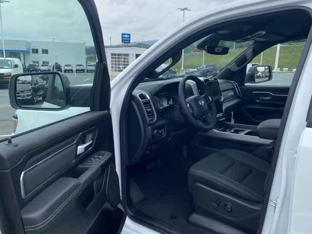 new 2025 Ram 1500 car, priced at $40,828