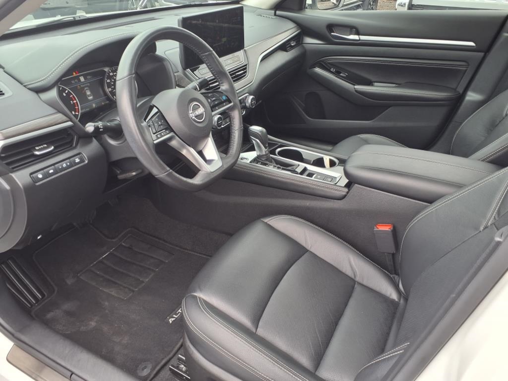 used 2023 Nissan Altima car, priced at $22,901