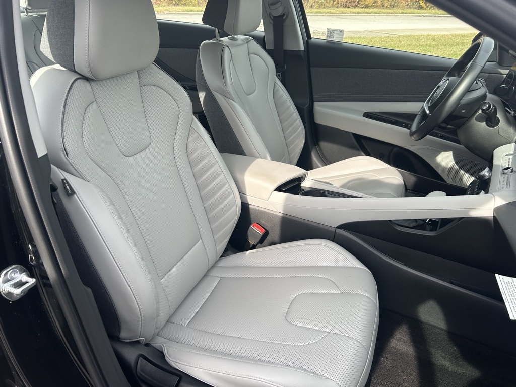 used 2025 Hyundai Elantra car, priced at $20,599