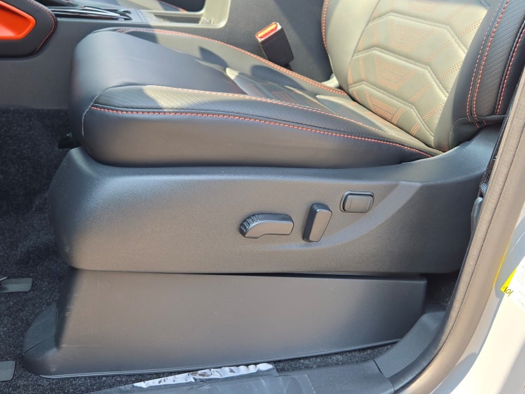 new 2025 Nissan Frontier car, priced at $50,990