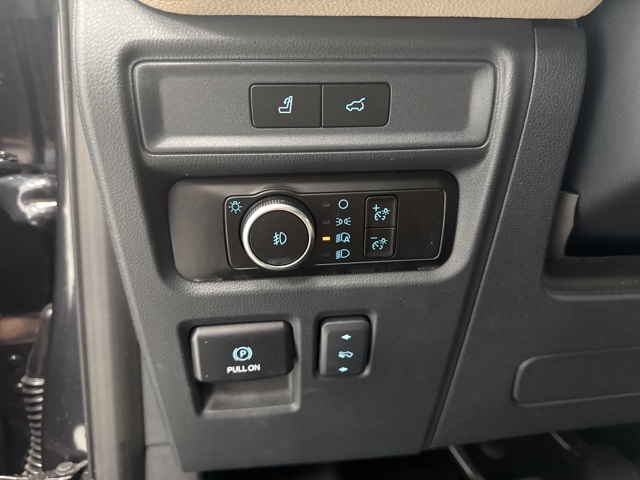 used 2023 Ford Expedition Max car, priced at $58,250