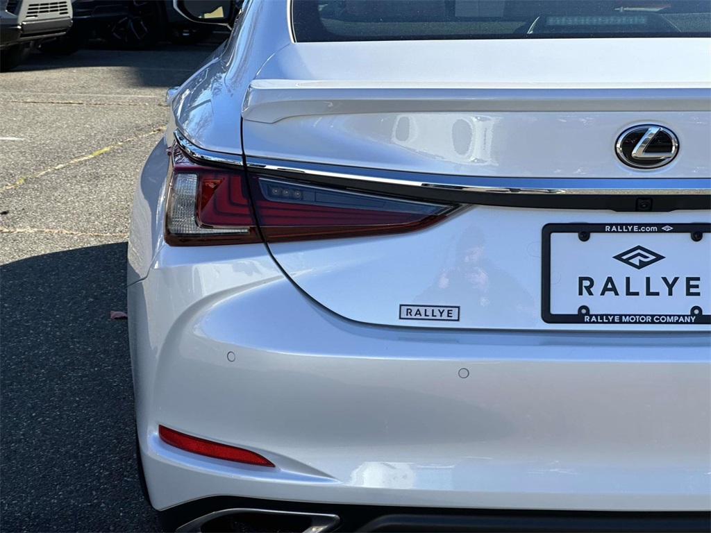 used 2025 Lexus ES car, priced at $45,995