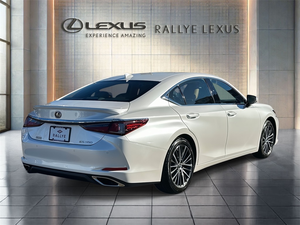 used 2025 Lexus ES car, priced at $45,995