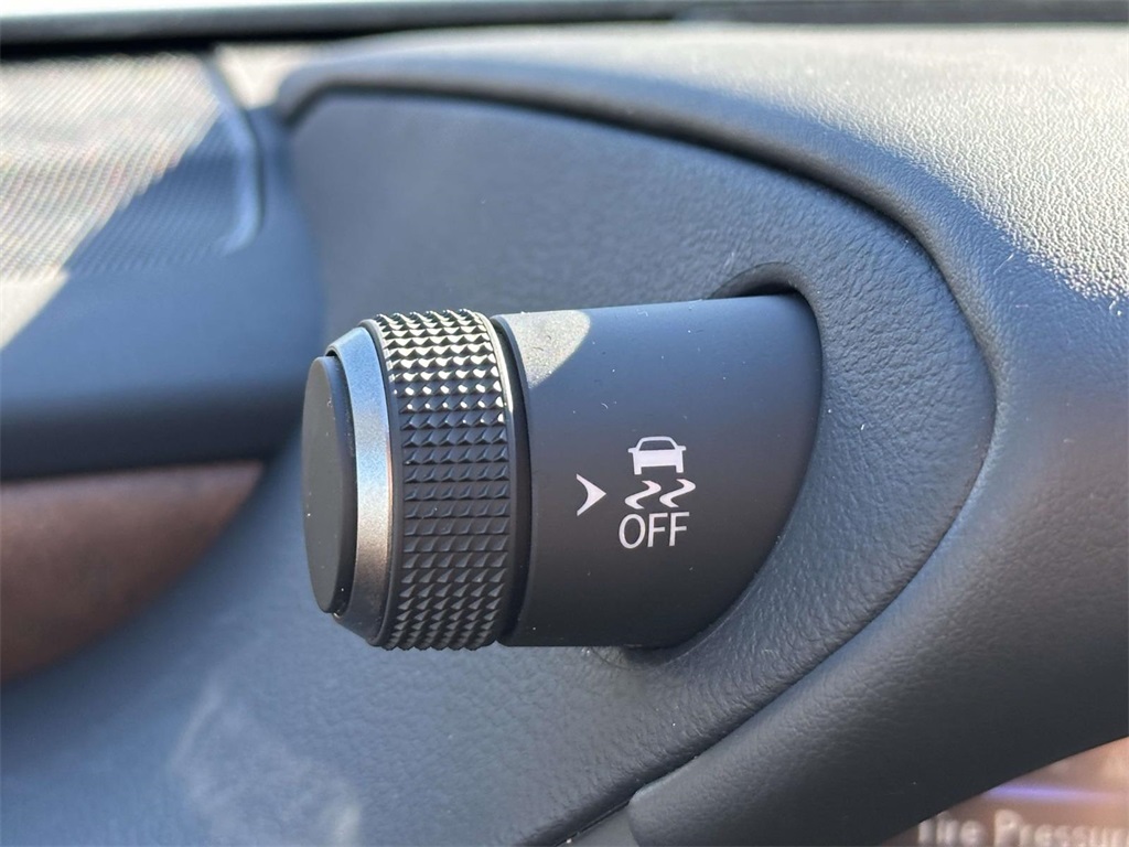 used 2025 Lexus ES car, priced at $45,995