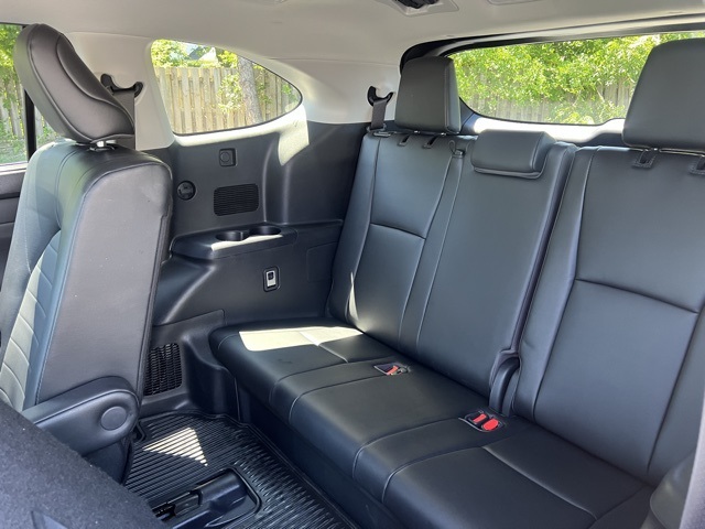 used 2023 Toyota Highlander car, priced at $38,000