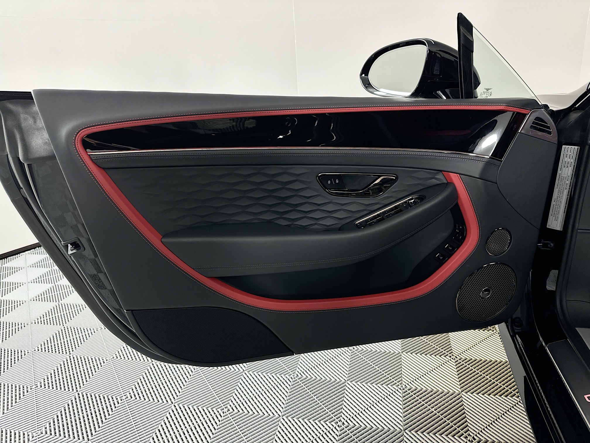 new 2026 Bentley Continental GTC car