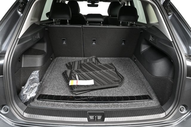 new 2026 Volkswagen Tiguan car, priced at $38,451