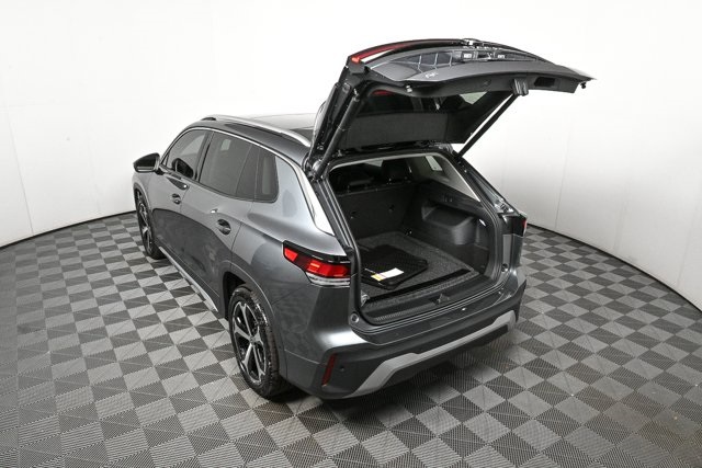 new 2026 Volkswagen Tiguan car, priced at $38,451