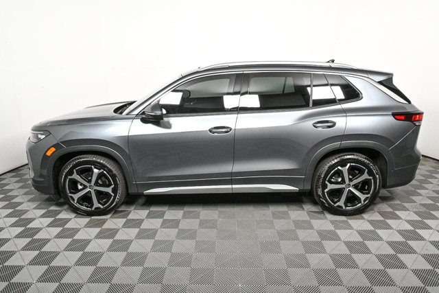 new 2026 Volkswagen Tiguan car, priced at $38,451