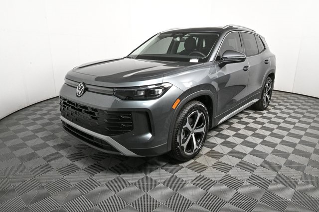 new 2026 Volkswagen Tiguan car, priced at $38,451