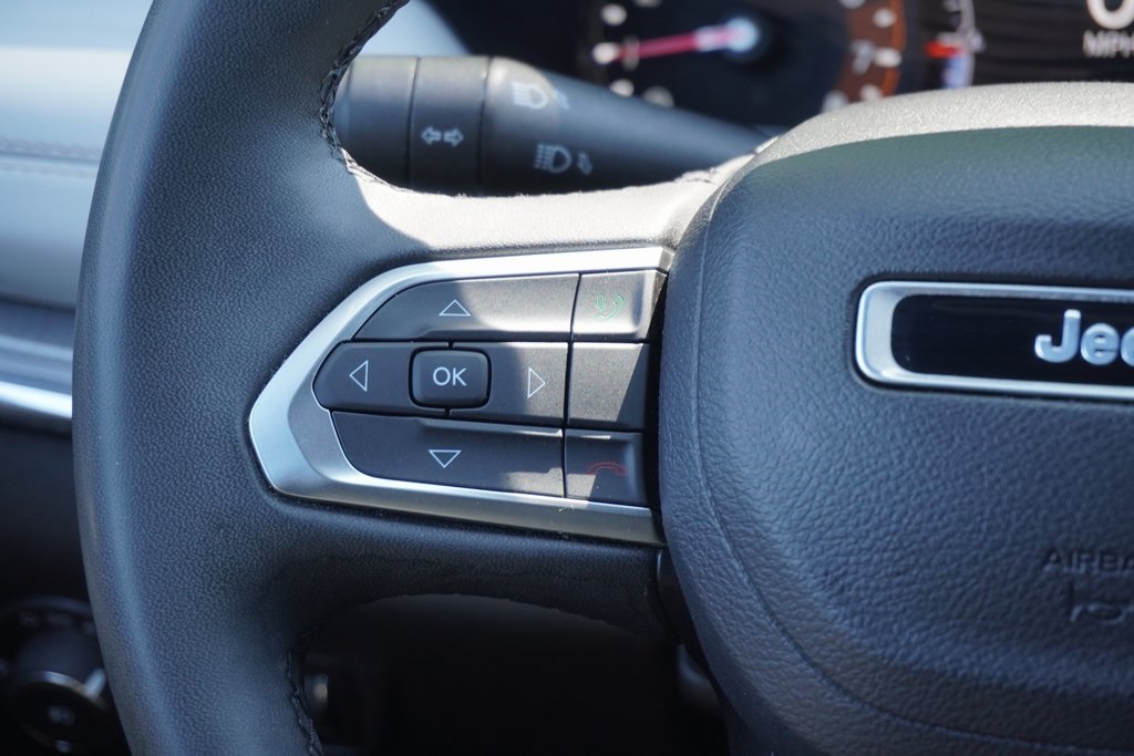 used 2023 Jeep Compass car, priced at $26,900