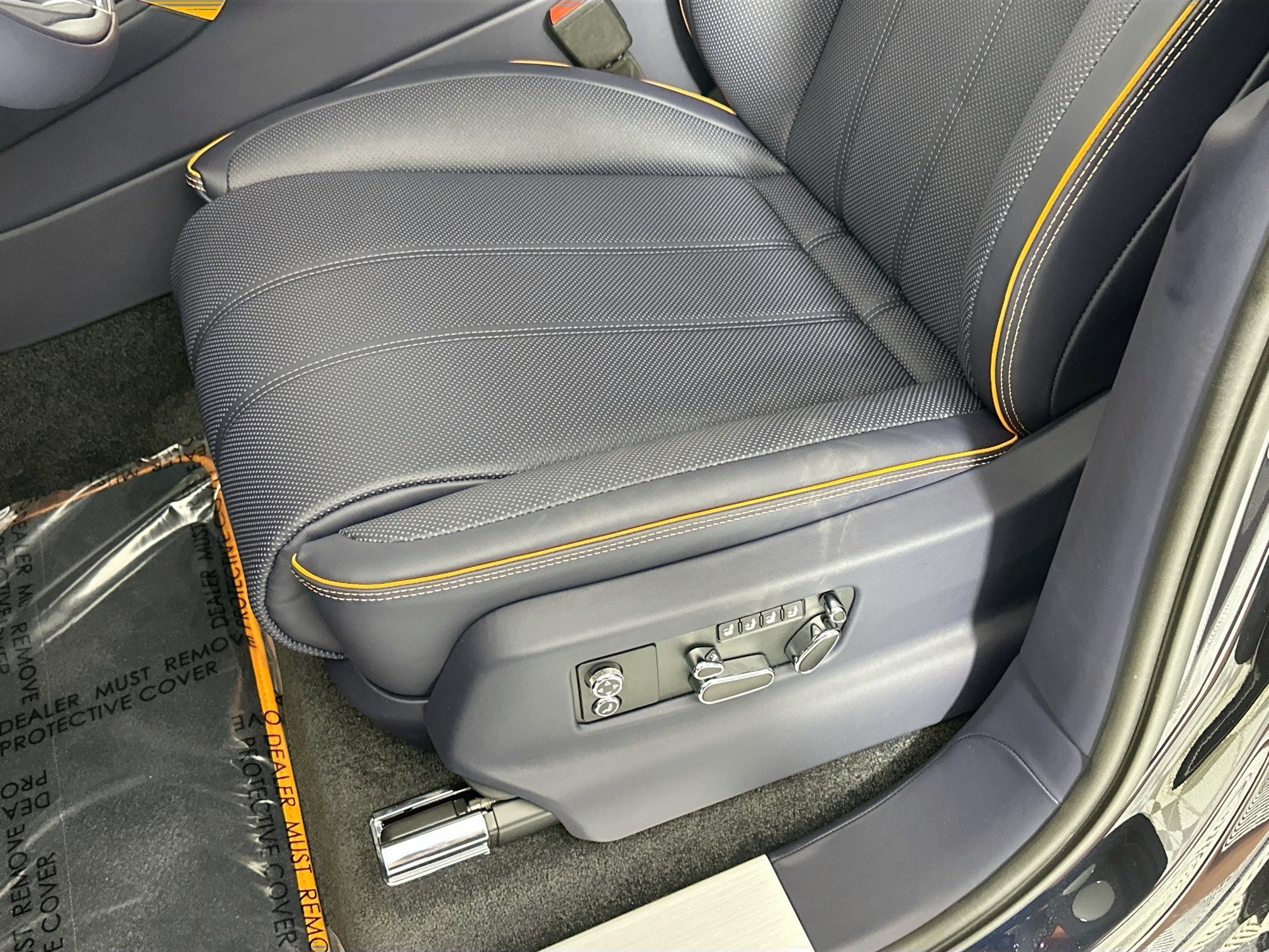 new 2025 Bentley Bentayga car