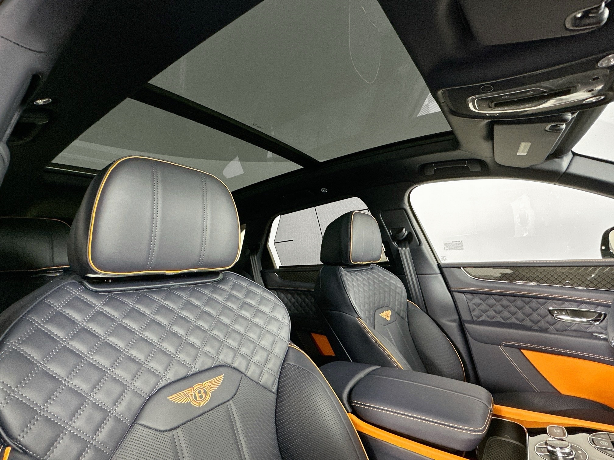 new 2025 Bentley Bentayga car