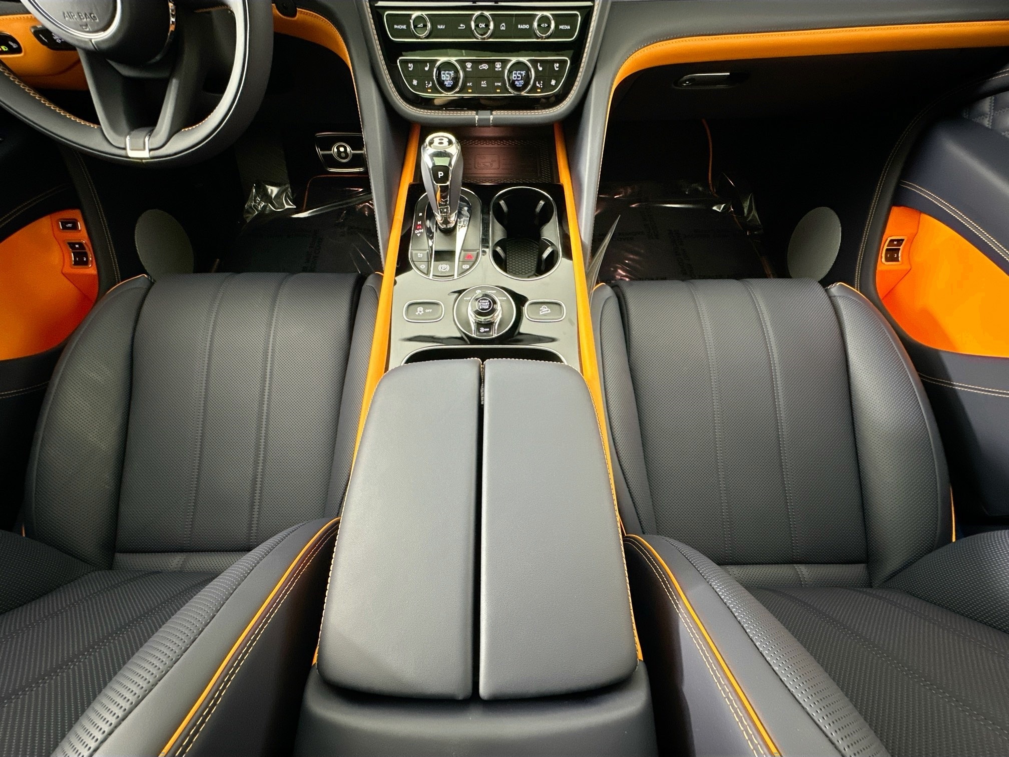 new 2025 Bentley Bentayga car