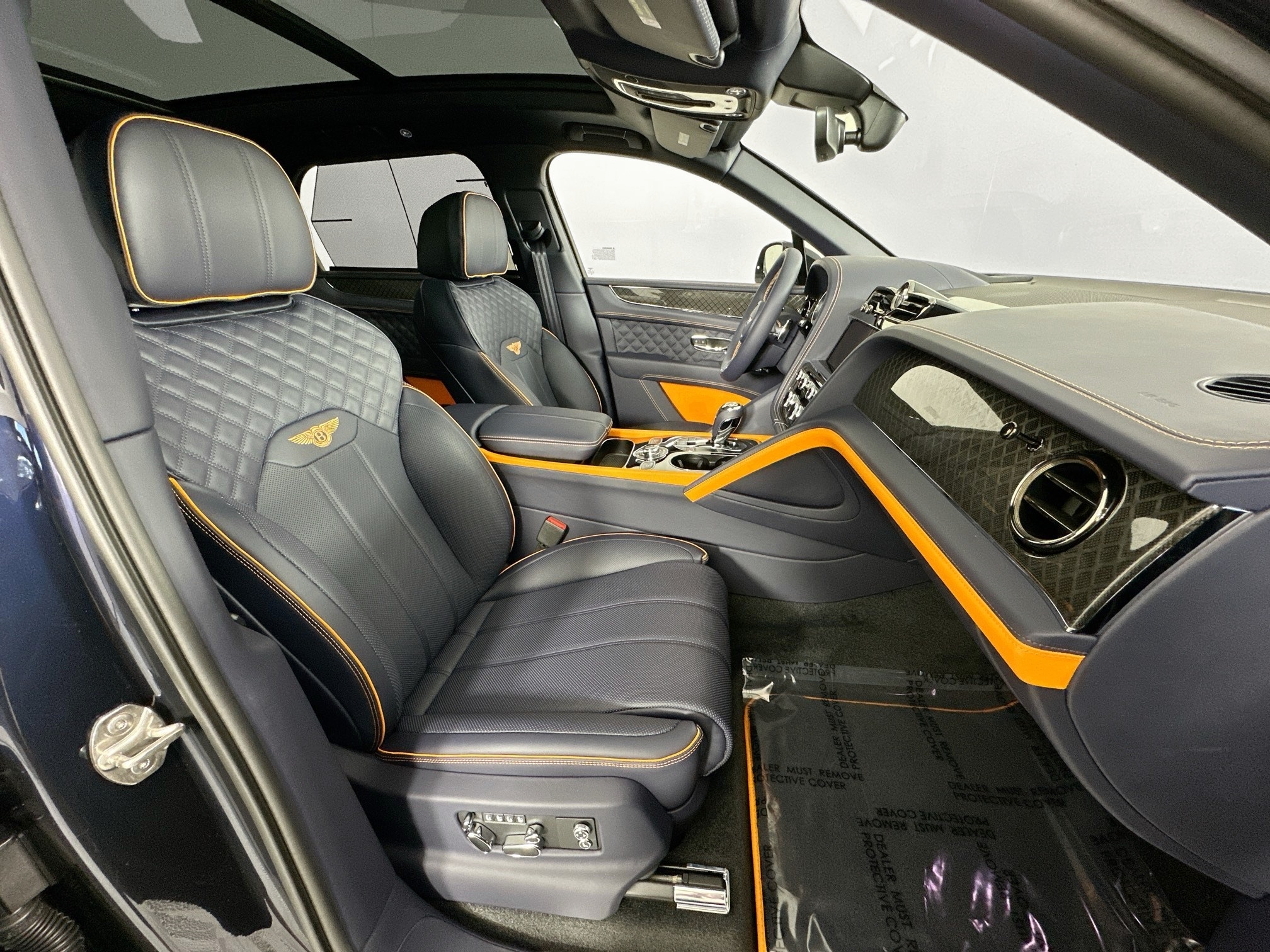 new 2025 Bentley Bentayga car