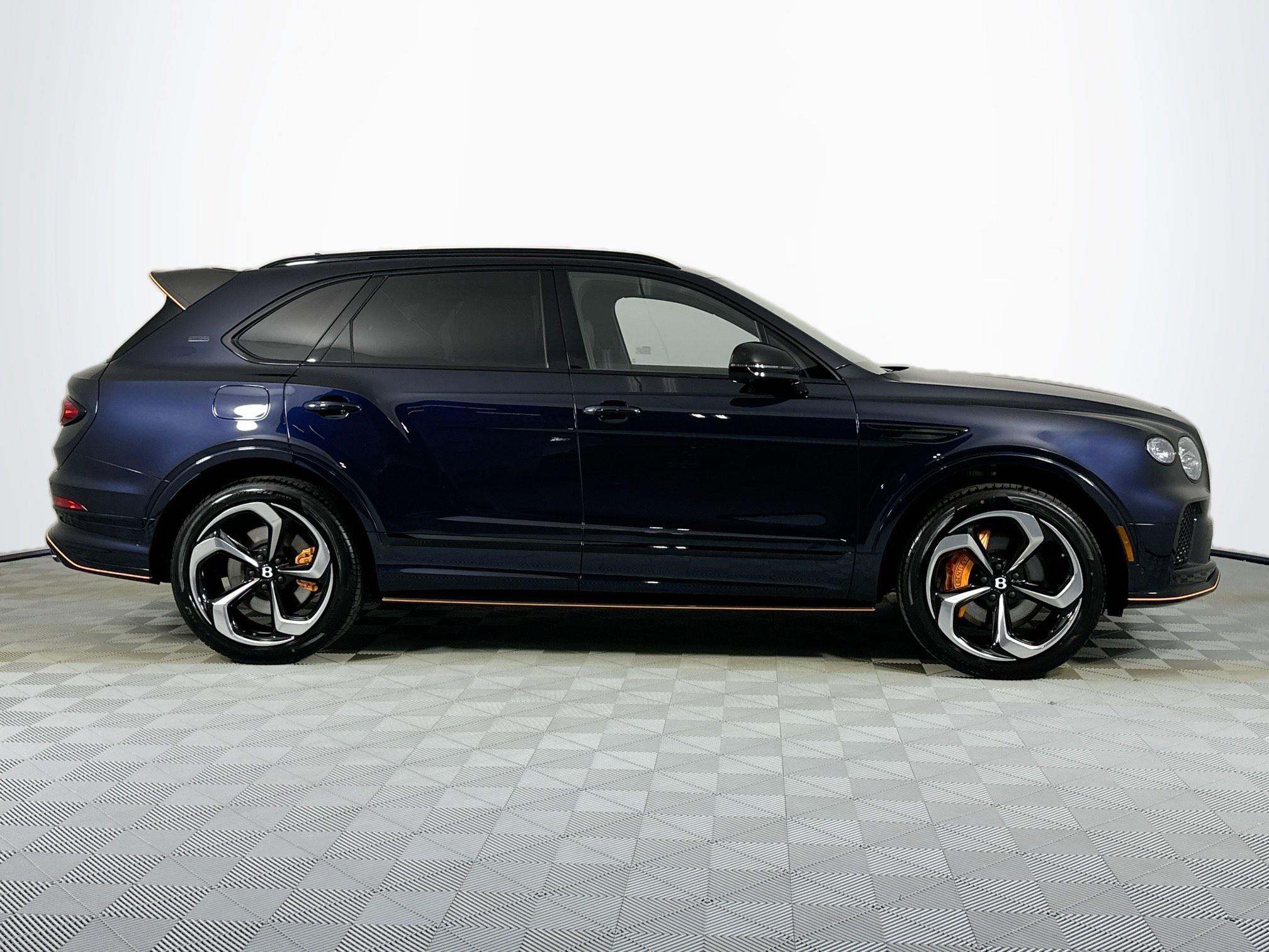 new 2025 Bentley Bentayga car