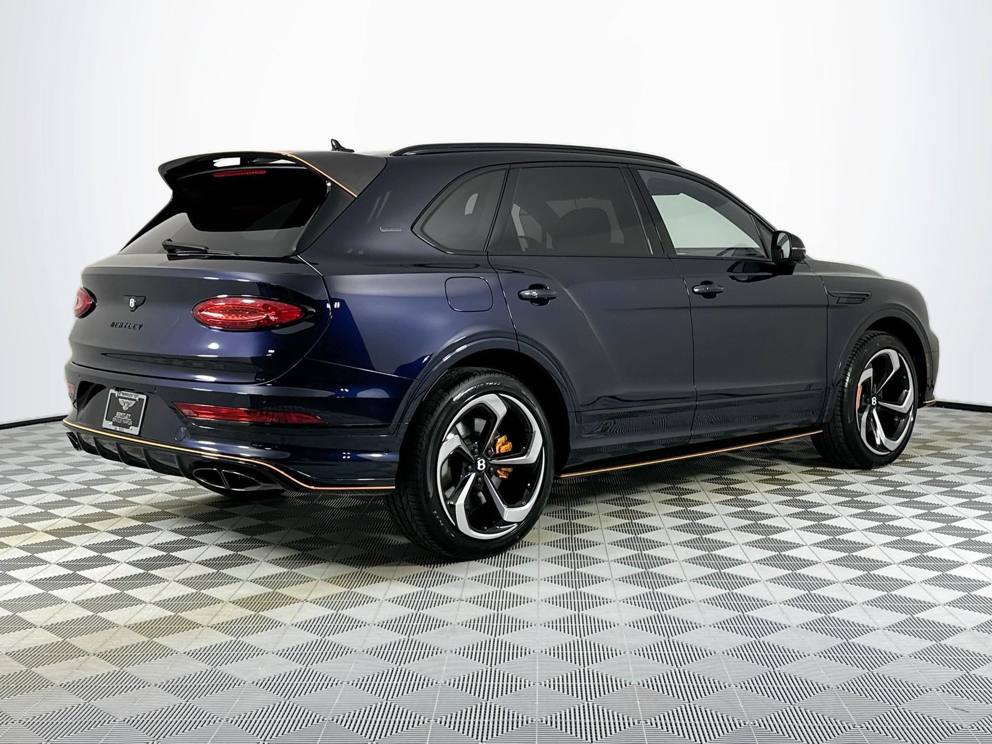 new 2025 Bentley Bentayga car