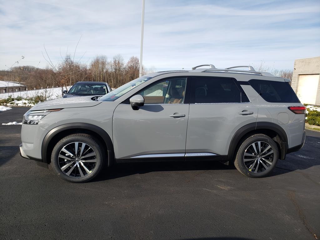 new 2025 Nissan Pathfinder car, priced at $46,618