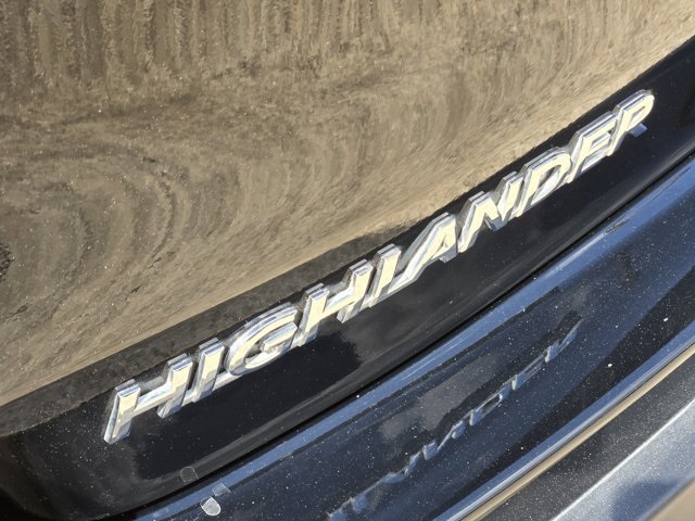 used 2015 Toyota Highlander car, priced at $20,300