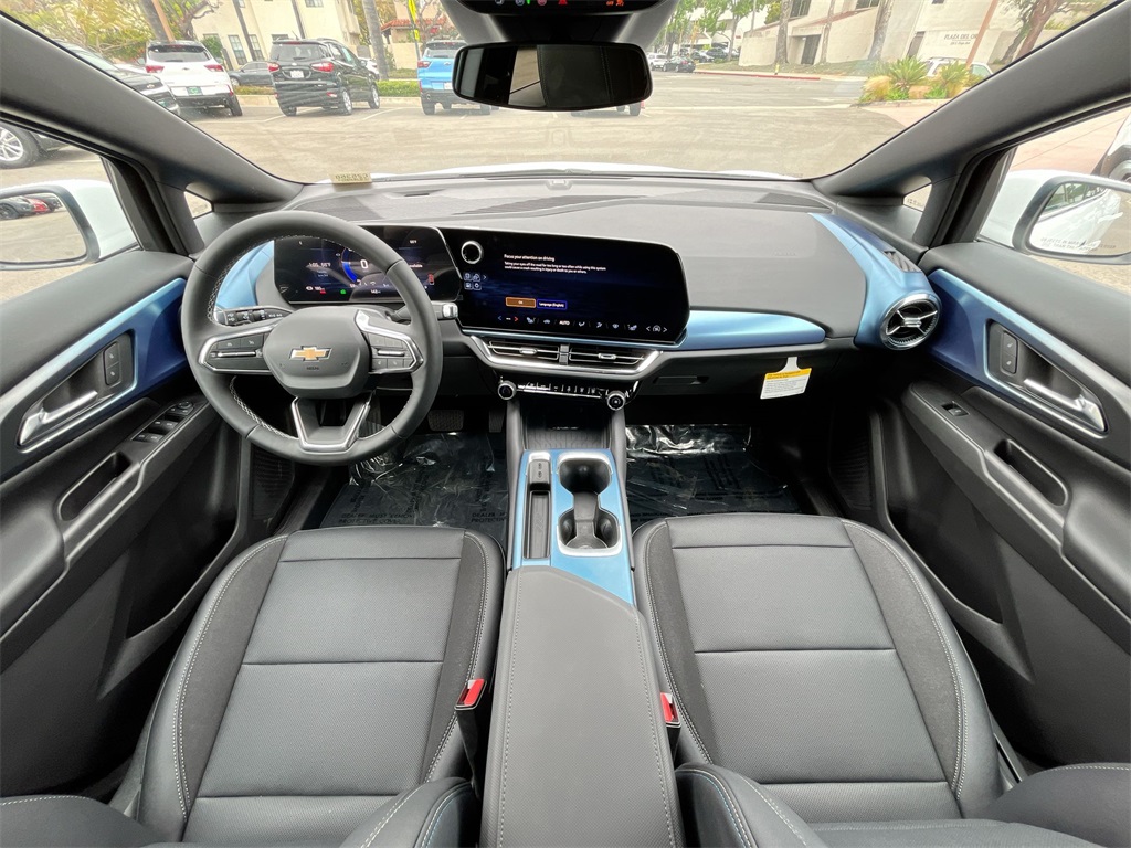 new 2025 Chevrolet Equinox EV car, priced at $40,103