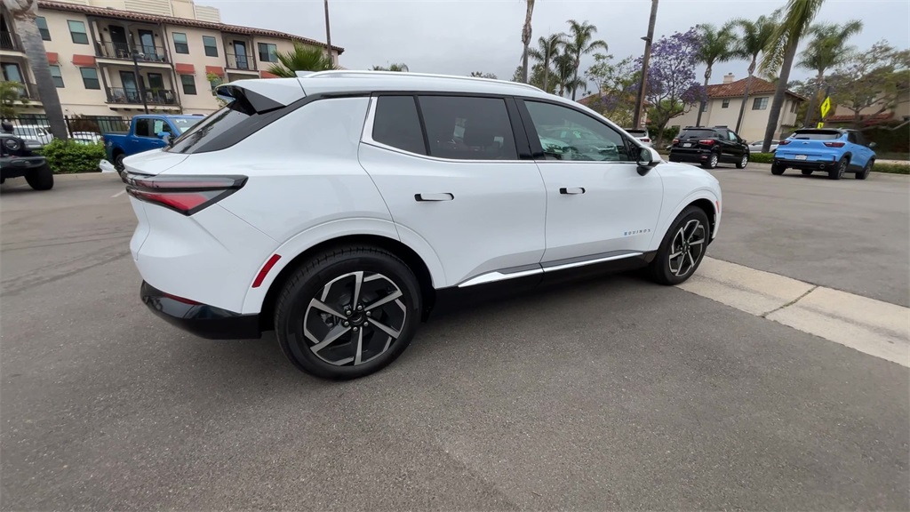 new 2025 Chevrolet Equinox EV car, priced at $40,103