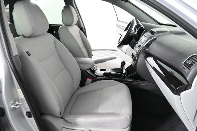 used 2015 Kia Sorento car, priced at $9,981