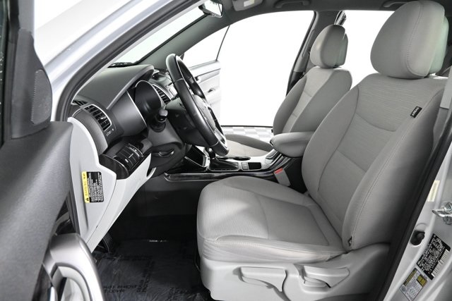 used 2015 Kia Sorento car, priced at $9,981
