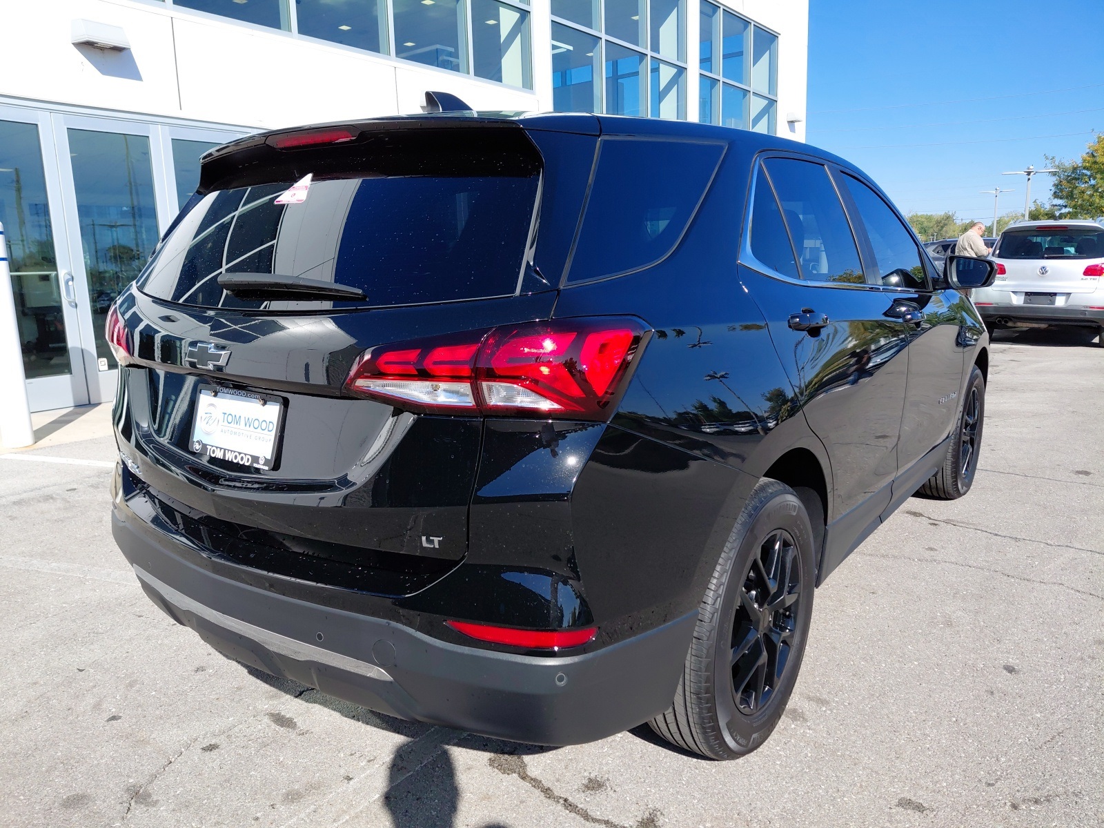 used 2023 Chevrolet Equinox car, priced at $20,700