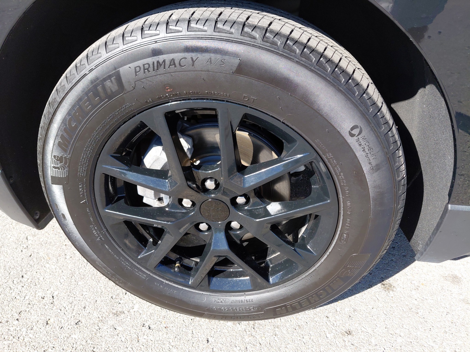 used 2023 Chevrolet Equinox car, priced at $20,700