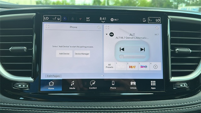 new 2025 Chrysler Pacifica car, priced at $43,581