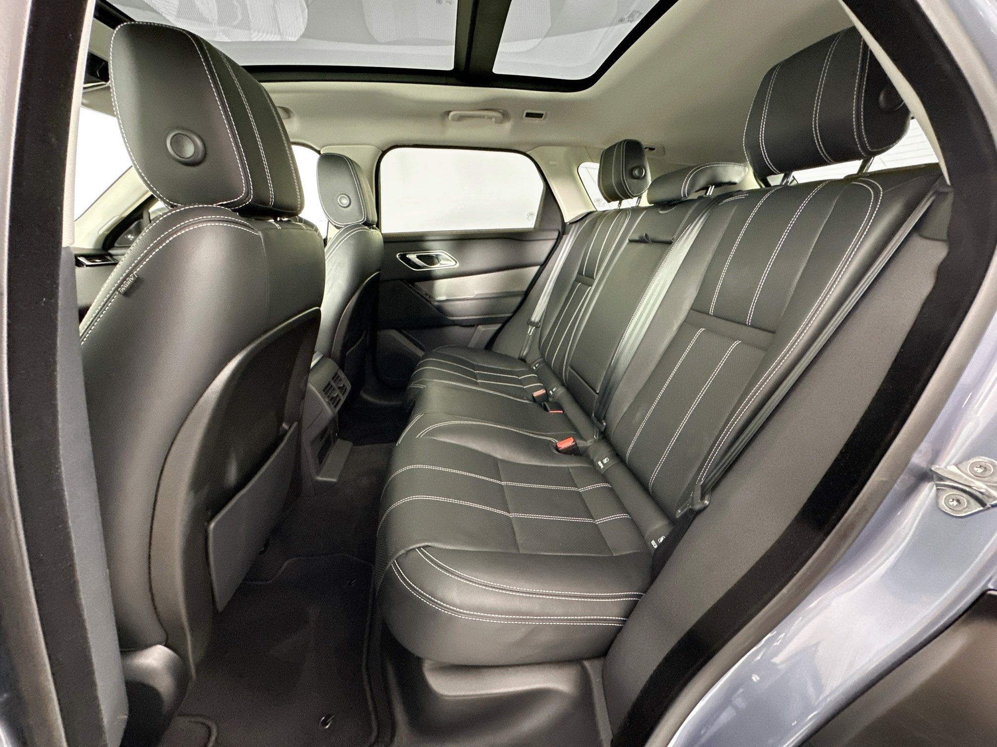 used 2020 Land Rover Range Rover Velar car, priced at $28,998