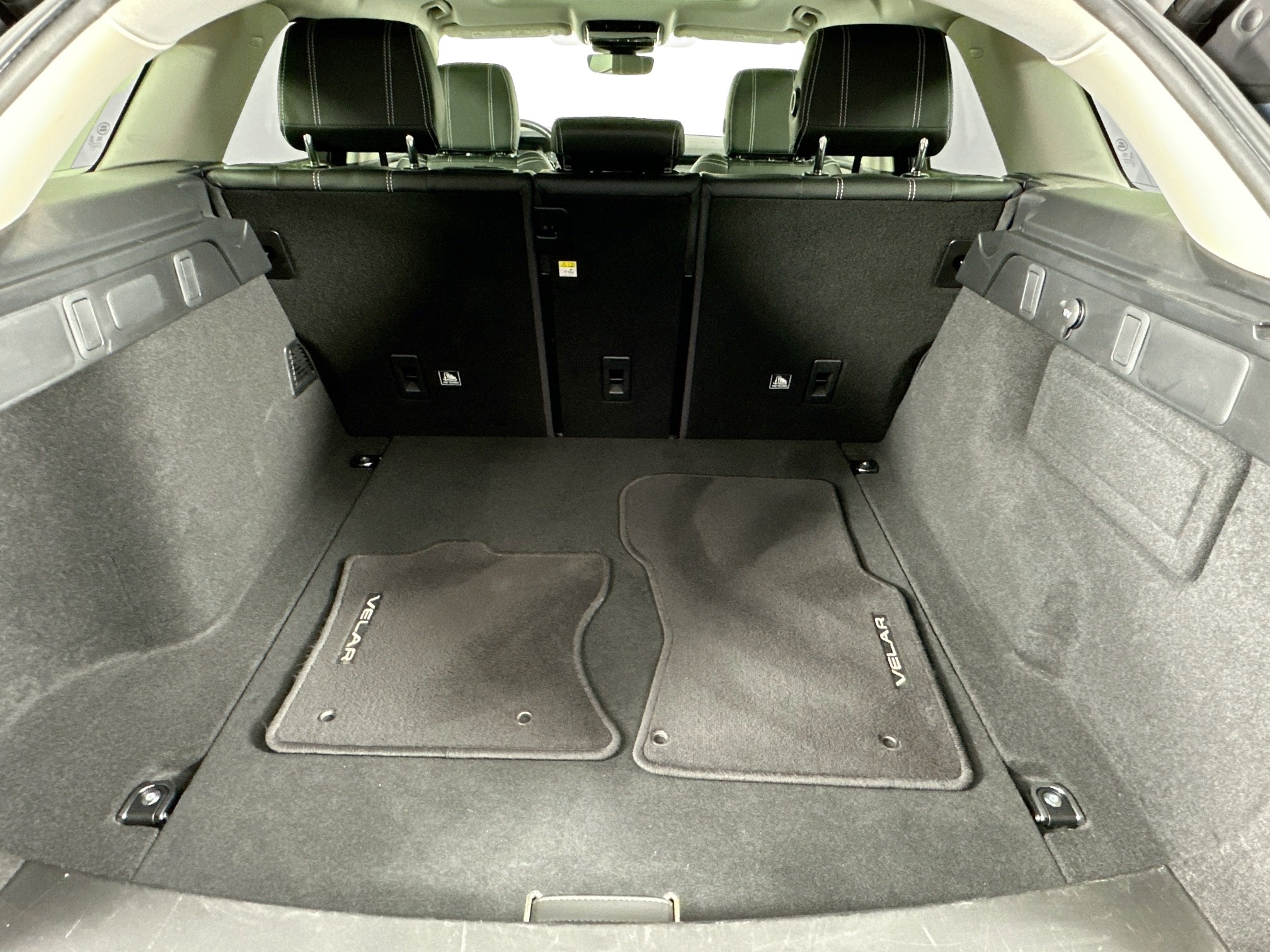 used 2020 Land Rover Range Rover Velar car, priced at $28,998