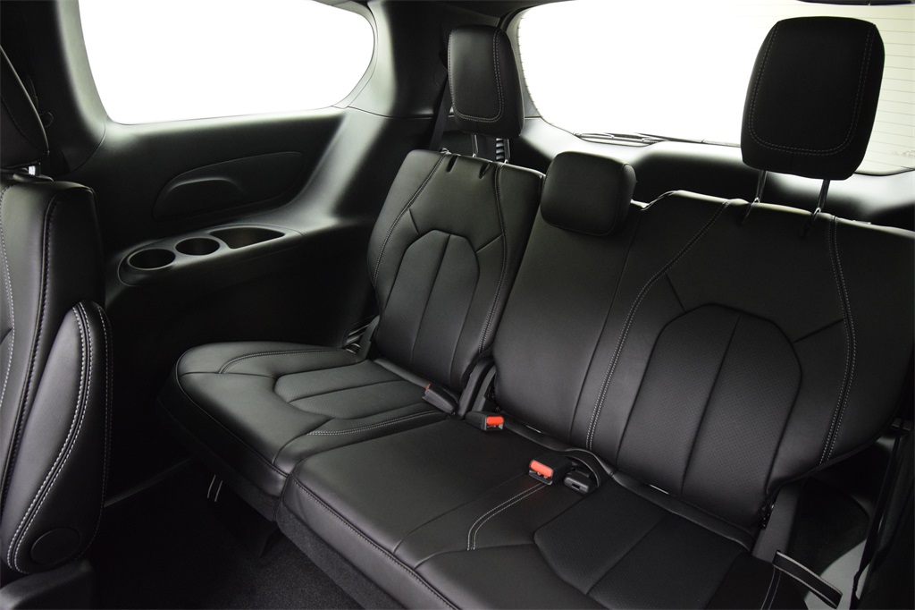 new 2026 Chrysler Pacifica car, priced at $47,425