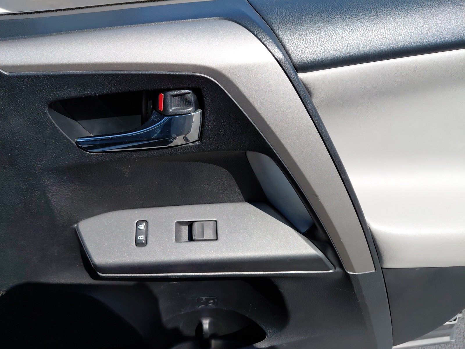 used 2016 Toyota RAV4 car, priced at $13,642