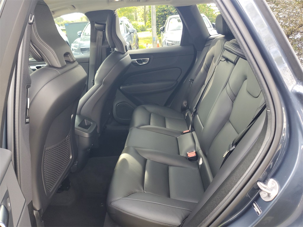 used 2025 Volvo XC60 car, priced at $36,995