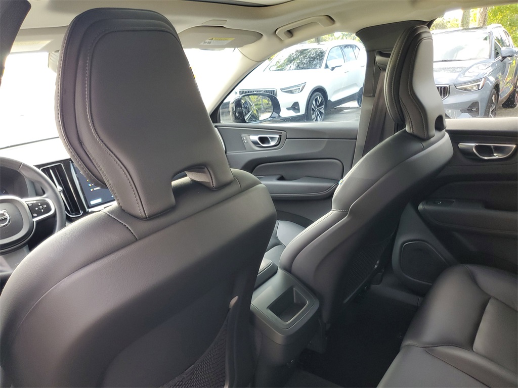 used 2025 Volvo XC60 car, priced at $36,995