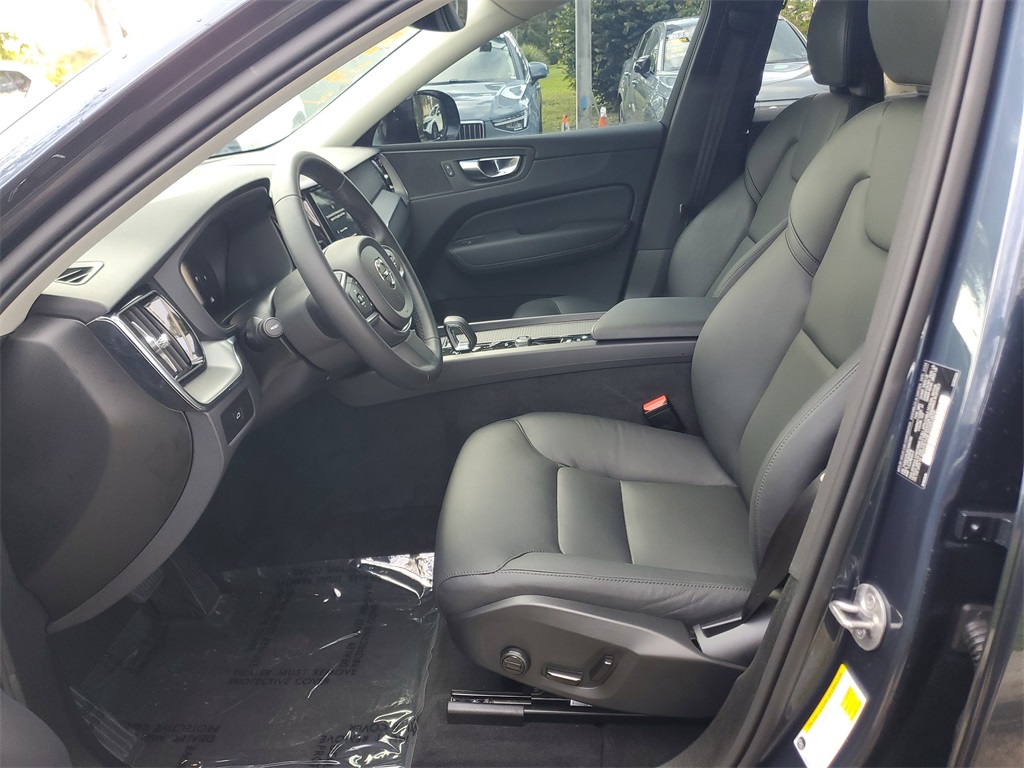 used 2025 Volvo XC60 car, priced at $36,995