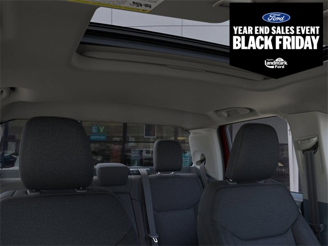 new 2025 Ford Maverick car, priced at $37,246