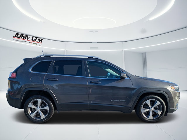 used 2019 Jeep Cherokee car, priced at $18,533