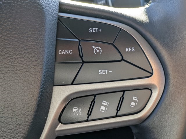 used 2019 Jeep Cherokee car, priced at $18,533