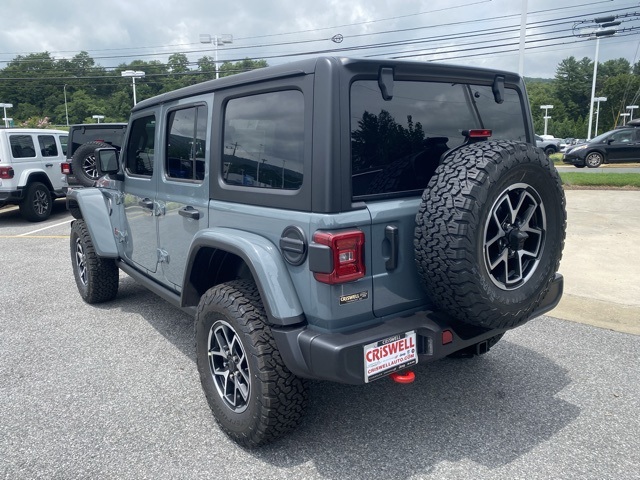 new 2025 Jeep Wrangler car, priced at $46,977
