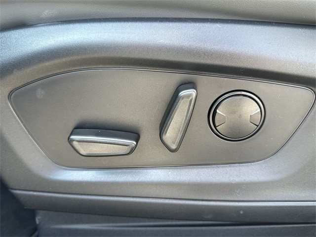 new 2025 Ford Explorer car, priced at $49,255