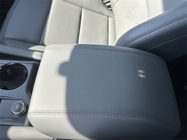 new 2025 Ford Explorer car, priced at $49,255