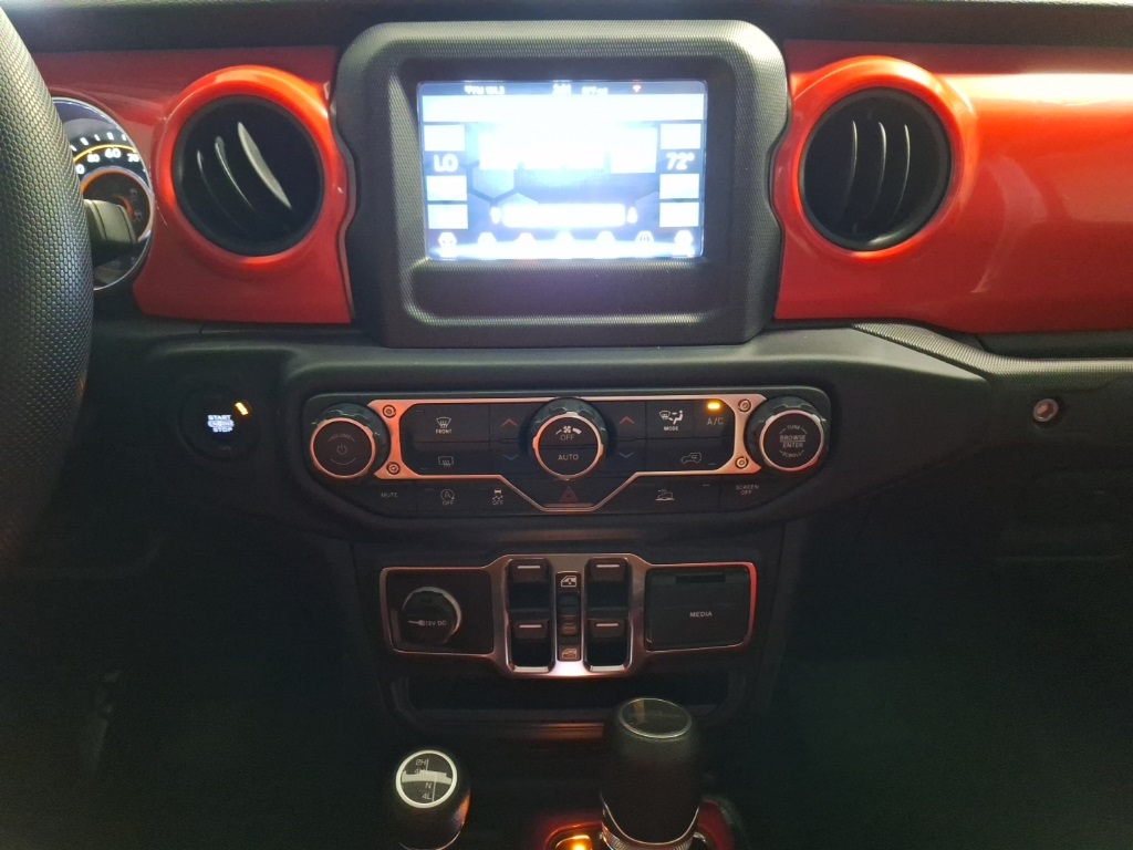 used 2023 Jeep Gladiator car, priced at $33,794